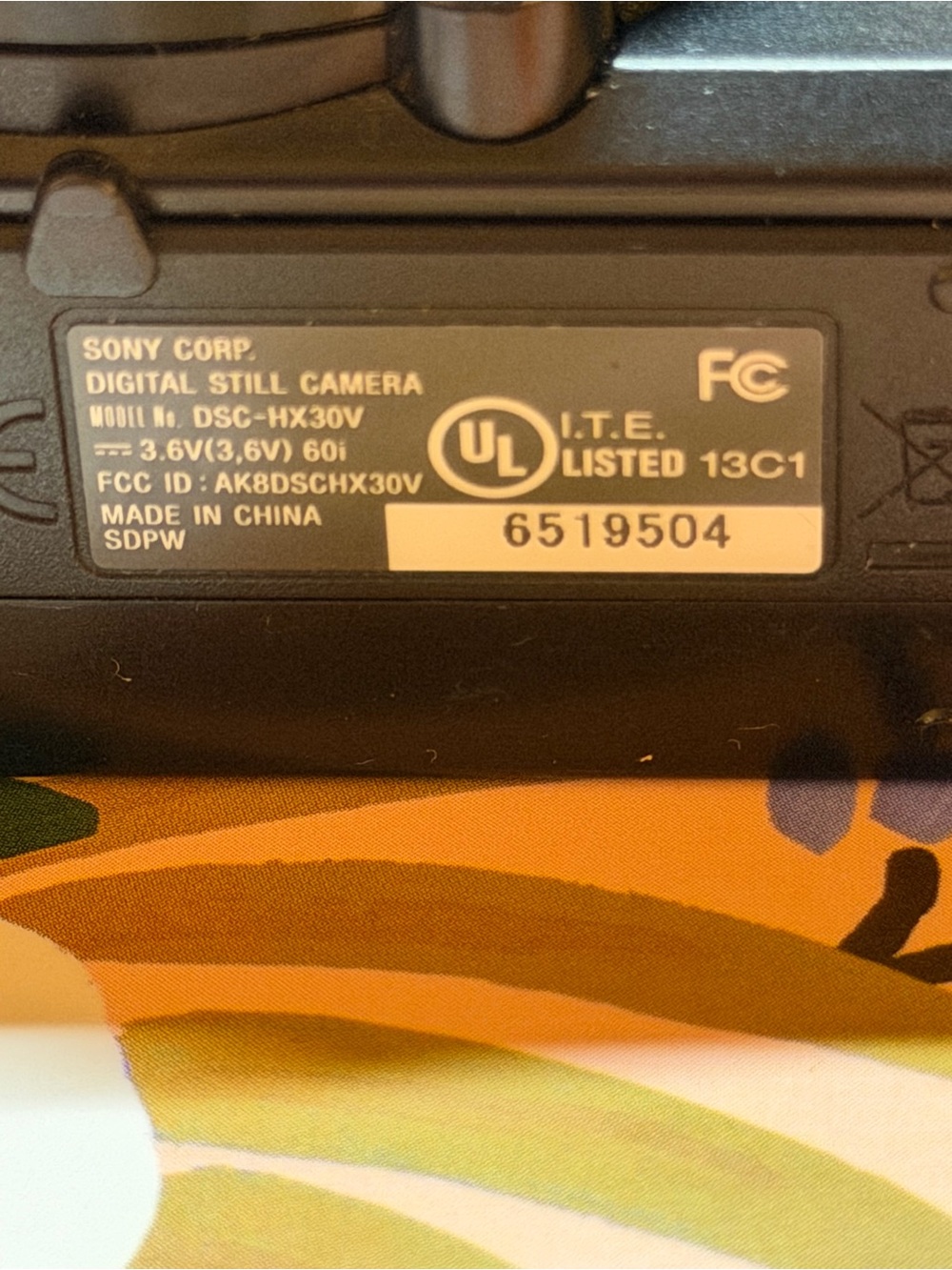 Sony Cyber Shot DSC-HX30V - 20x Optical Zoom - With Accessories Included - Picture 6 of 12